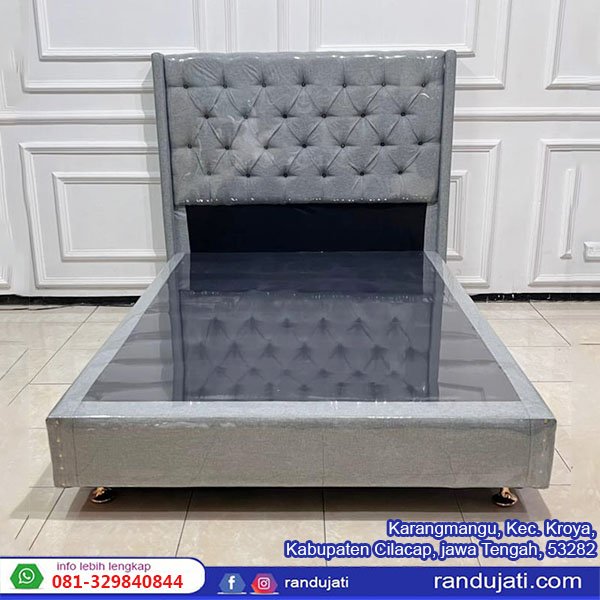 DIPAN 140 ABU KAIN KIMI MINIMALIS