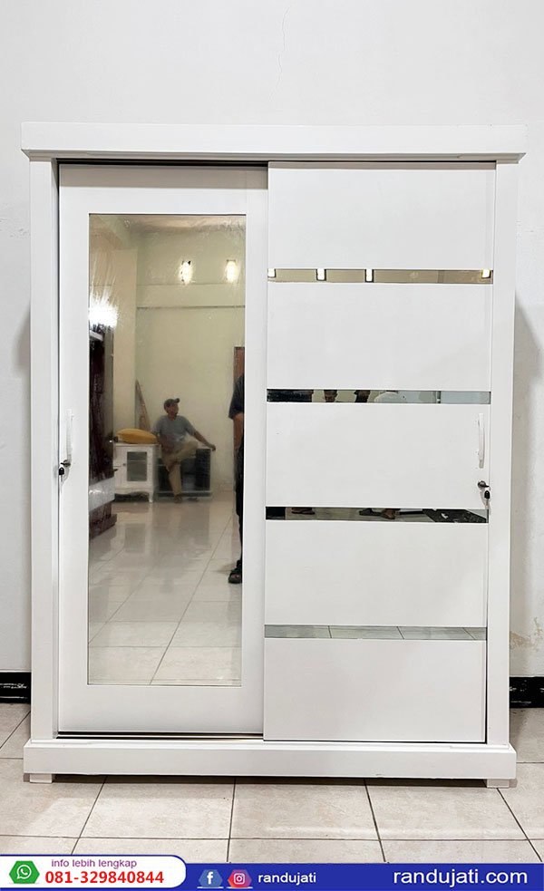 LEMARI PAKAIAN MULTIPLEK PINTU 2 SLEDING LACI