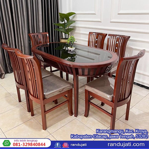 MEJA MAKAN SONIUM KOTAK KURSI 6 MM016