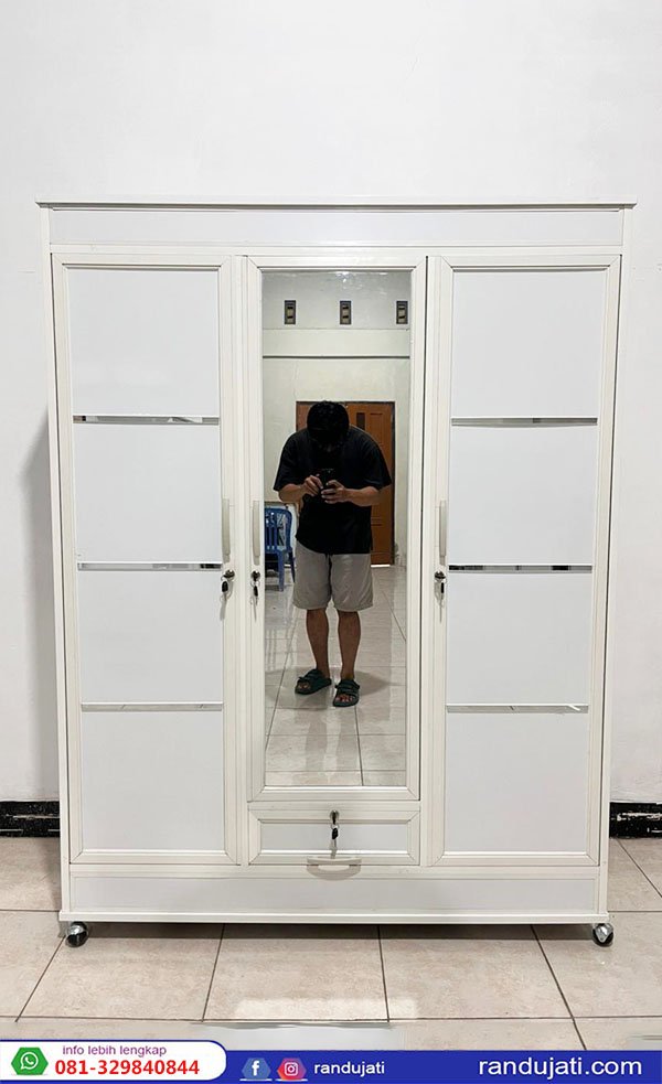 LEMARI PAKAIAN ALUMUNIUM ACP PINTU 3 CUSTOM